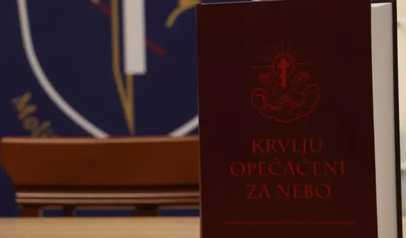 Predstavljena knjiga ''Krvlju opečaćeni za nebo'', u kojoj su opsežno sabrani životopisi 66. hercegovačkih franjevaca ubijenih u II. svjetskom ratu i poraću FOTO