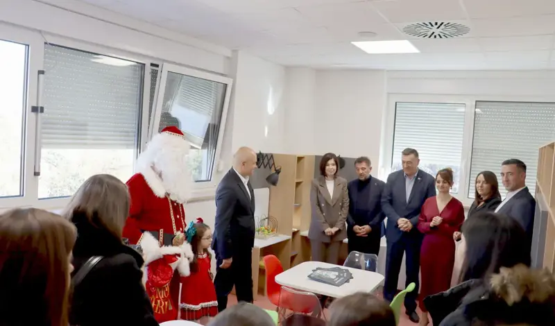 HT Eronet podržao otvaranje knjižnice na Pedijatriji SKB-a Mostar