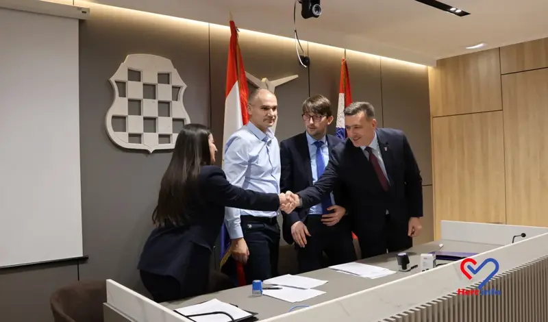 Potpisan kolektivni ugovor između Vlade ŽZH i Sindikata doktora medicine i stomatologije FOTO/VIDEO
