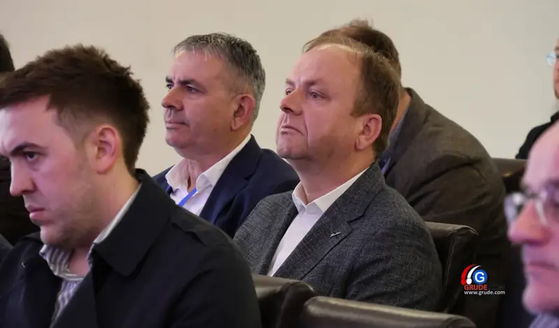 FOTOGALERIJA: 3. Gospodarski forum ŽZH-a: Bez jakih i snažnih Hrvata u BiH ni Republika Hrvatska nema prosperiteta