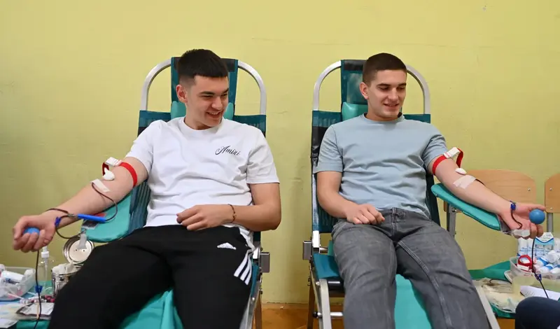 Grude: Učenici i djelatnici srednje škole darovali 30 doza krvi
