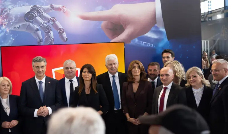 Premijer Plenković u posjeti HT Eronetu