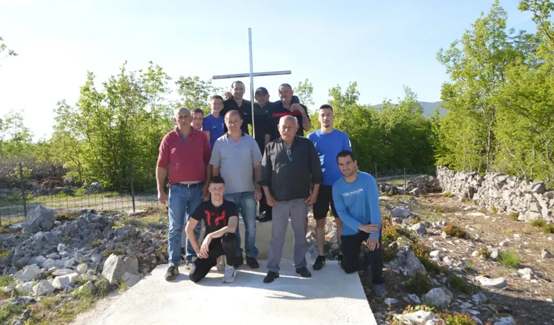Mještani Medovića obnovili staro Svatovsko groblje, evo što se tu dogodilo FOTO