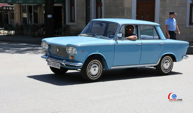 Vikend u ŽZH bio je u znaku oldtimera, ''4. Grada Hercegovine 2026'' FOTO