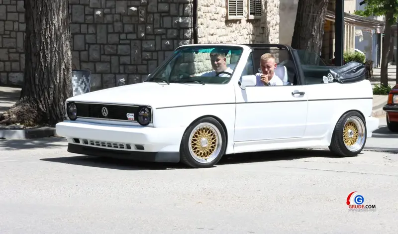 Vikend u ŽZH bio je u znaku oldtimera, ''4. Grada Hercegovine 2026'' FOTO