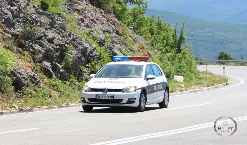 Kod 17-godišnjaka iz Gruda pronađeni kokain i marihuana