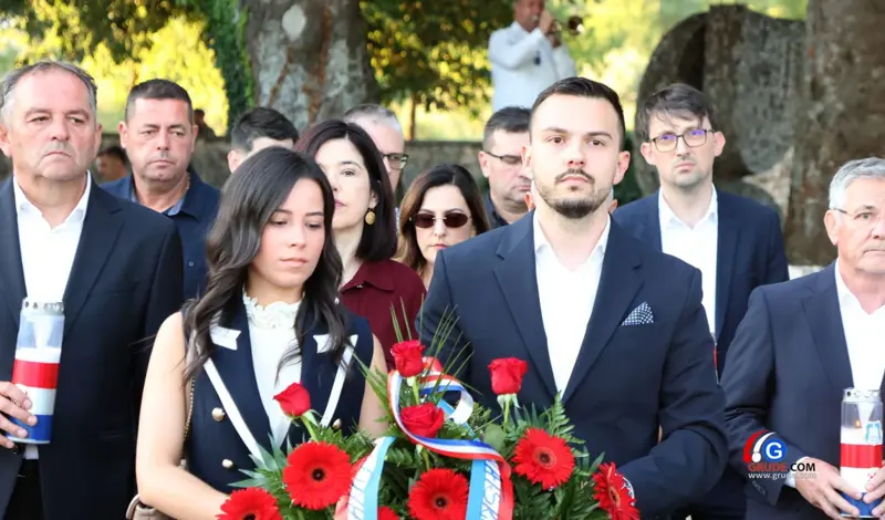 FOTO: Grude čuvaju sjećanje na predsjednika Matu Bobana, obilježeno 29 godina od smrti