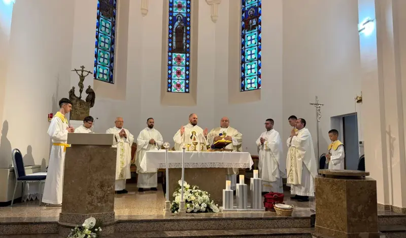 FOTO: Župa Ledinac svečano proslavila svetkovinu sv. Male Terezije