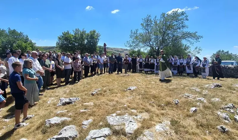 TRADICIJA STARA PET I VIŠE STOLJEĆA Misa na Bilima prvi put kao nematerijalna kulturna baština FOTO