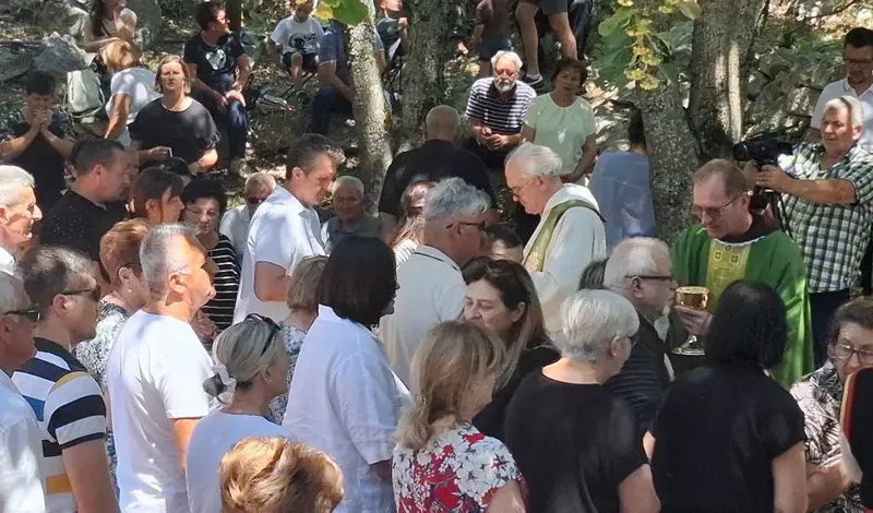 TRADICIJA STARA PET I VIŠE STOLJEĆA Misa na Bilima prvi put kao nematerijalna kulturna baština FOTO