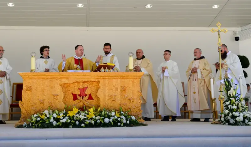 FOTO: Ovo su prizori s Humca! Veličanstvena proslava svetog Ante