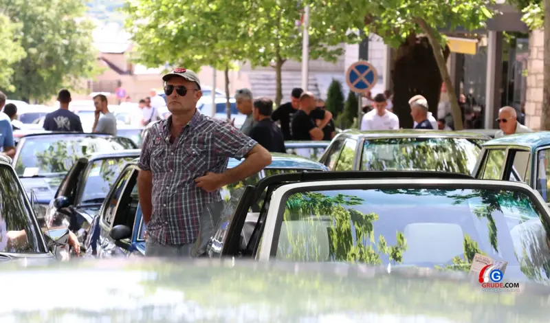 Vikend u ŽZH bio je u znaku oldtimera, ''4. Grada Hercegovine 2026'' FOTO