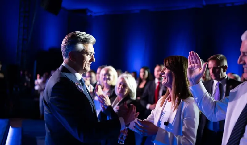 I stolni grad dao podršku Darijani Filipović! Plenković: 'Budimo mudri, ne bacajmo glasove na one koji rade protiv interesa Hrvata'