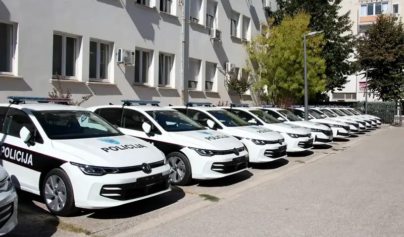 MUP HNŽ dobio 25 novih policijskih vozila