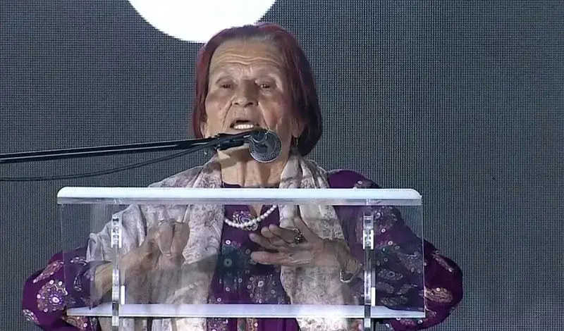 Govor majke iz Srebrenice koji ledi krv u žilama: Za djecu nije bilo milosti
