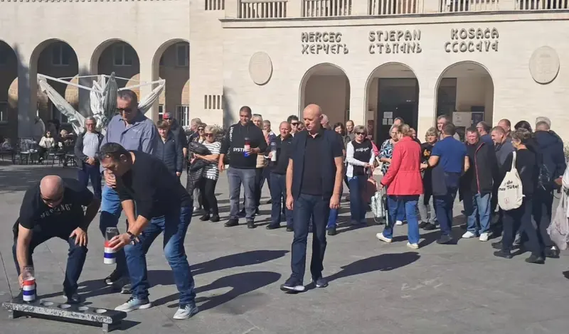 Veterani legendarnih "Puma" posjetili Mostar i susreli se s HVIDR-om