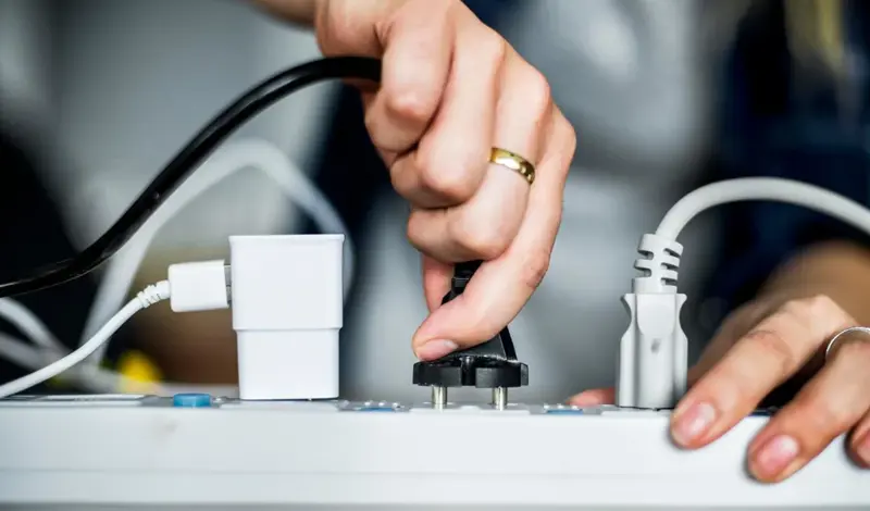Ova tri kuhinjska uređaja nikada ne smiju biti spojena na produžni kabel: Tako najčešće izbijaju požari