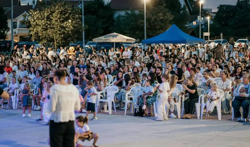 Humanitarni koncert u Širokom Brijegu okupio brojne posjetitelje i još jednom pokazao veliko srce FOTO
