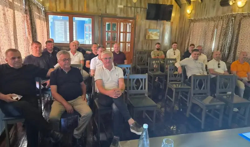Bariši Šušnjaru još jedan mandat na čelu Udruge gospodarstvenika Posušje