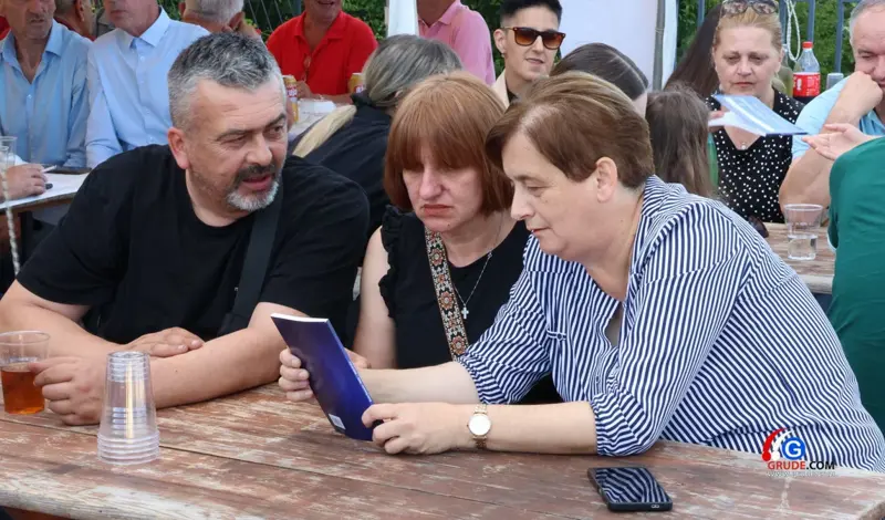 Na Medovićima 20. put proslavljen sv. Ante i Knjiga o selu FOTO
