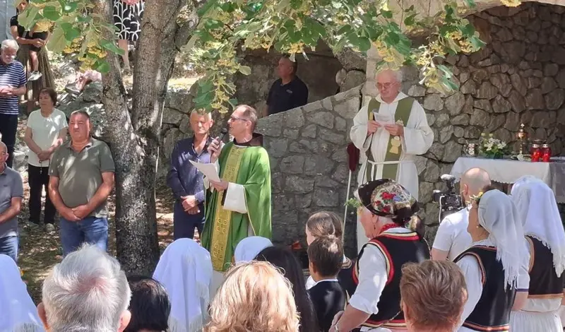 TRADICIJA STARA PET I VIŠE STOLJEĆA Misa na Bilima prvi put kao nematerijalna kulturna baština FOTO