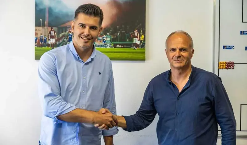 Tot preuzima Široki