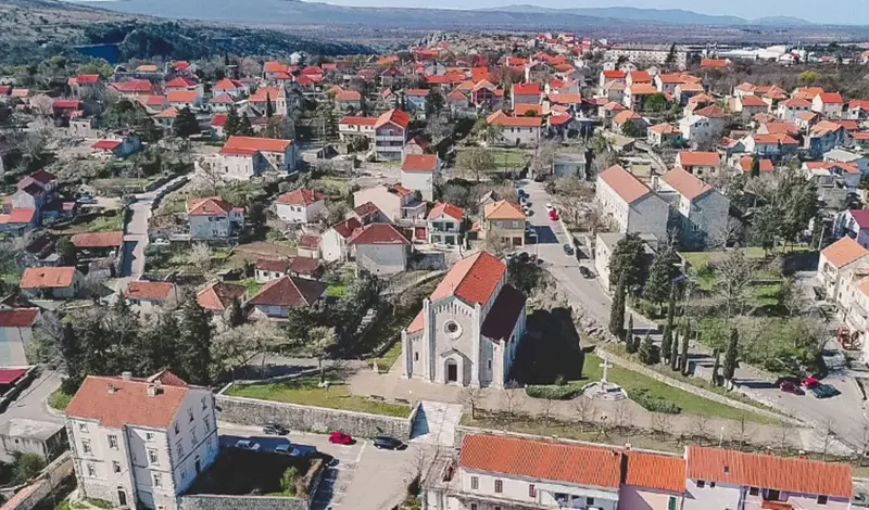 Sutra u Drnišu Dan žalosti