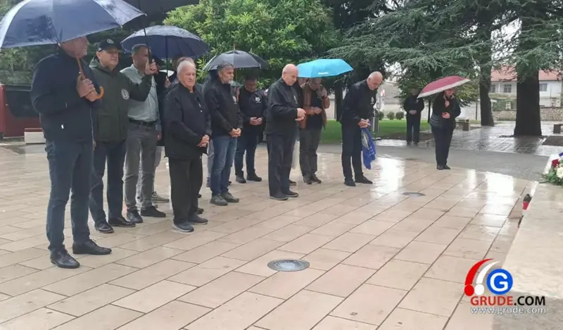 Veterani UDVDR Grada Pleternice posjetili Grude FOTO