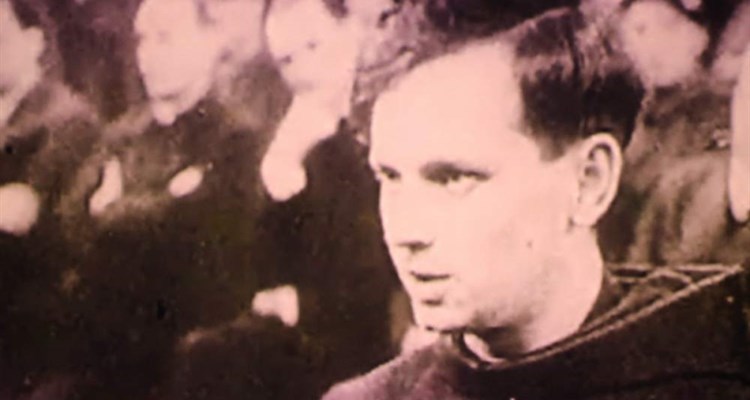 Bl. Alojzije Stepinac - Njegov je grob mjesto neprekidne molitve i vrelo uslišanja