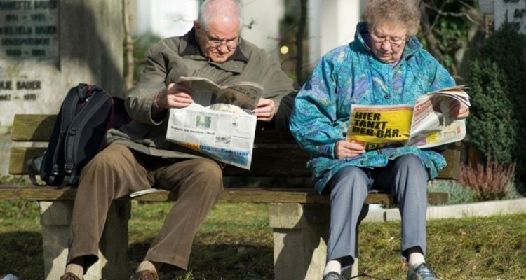 Stižu veće mirovine, raduju se i oni iz BiH stariji od 70 godina