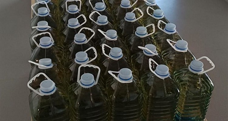 Pokušao prošvercati 200 litara domaće rakije u Hrvatsku