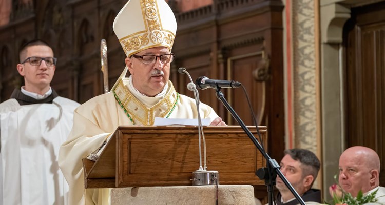 Za vojnog biskupa zaređen mons. Miro Relota