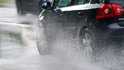 Vozači oprez - skliski kolnici u skoro cijeloj BiH