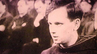 Bl. Alojzije Stepinac - Njegov je grob mjesto neprekidne molitve i vrelo uslišanja