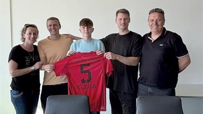 FOTO Mladi Gruđanin Gabrijel Eljuga potpisao za Bayern!