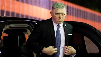 Fico šokiran Trumpom: ''Opasan je i izvan sebe''