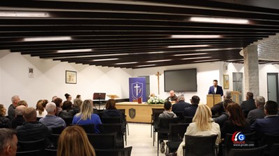 Predstavljena knjiga ''Krvlju opečaćeni za nebo'', u kojoj su opsežno sabrani životopisi 66. hercegovačkih franjevaca ubijenih u II. svjetskom ratu i poraću FOTO