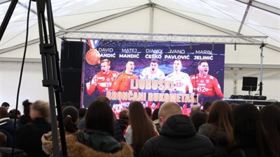 U Ljubuškom svečano dočekani hrvatski bročani reprezentativci