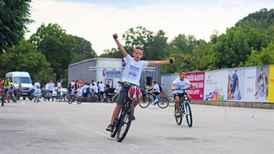K.U.M. Proložac uplatio donaciju Crvenom križu Imotski od 1.488,88 eura, prikupljenoj na tradicionalnoj Biciklijadi