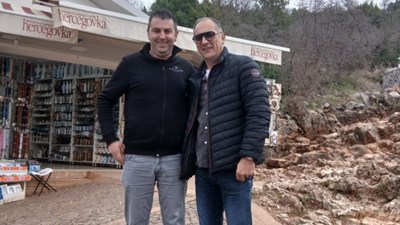 Igor Štimac u molitvi na Brdu ukazanja u Međugorju