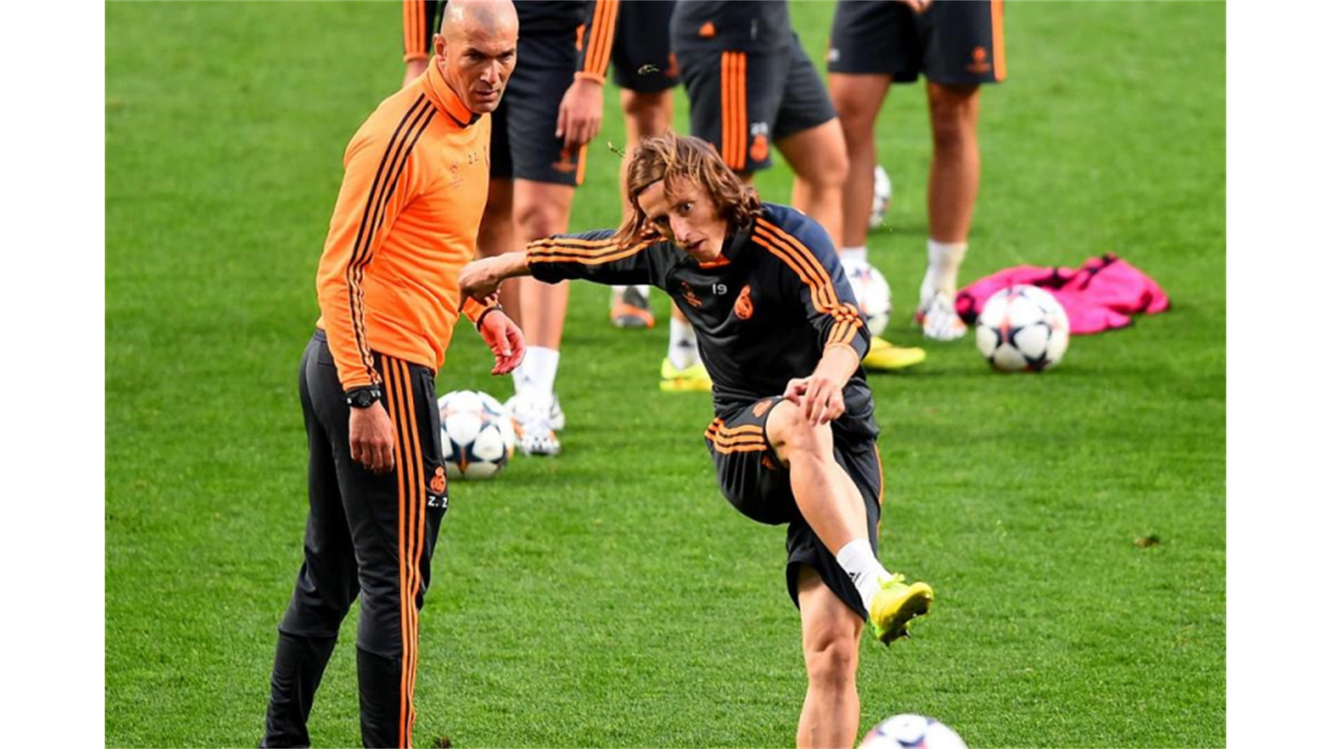 Zidane: Postrojio sam igrače, a oni su nakon važnog pitanja gledali u samo jednog igrača