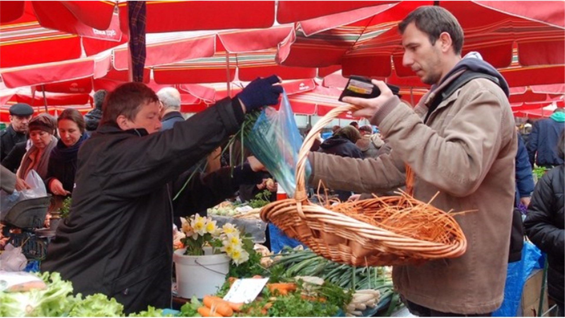 Četveročlana obitelj u listopadu trebala 3312 KM za osnovne troškove