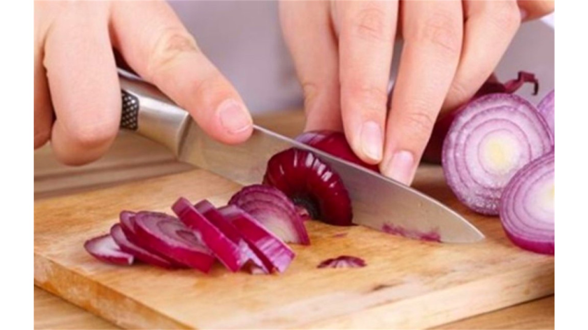 Vrijeme je sadnje luka, evo par savjeta što s viškom lučica da vam ne propadnu