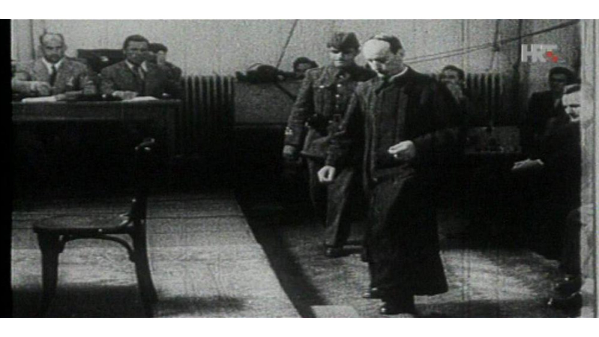 Bl. Alojzije Stepinac - Njegov je grob mjesto neprekidne molitve i vrelo uslišanja