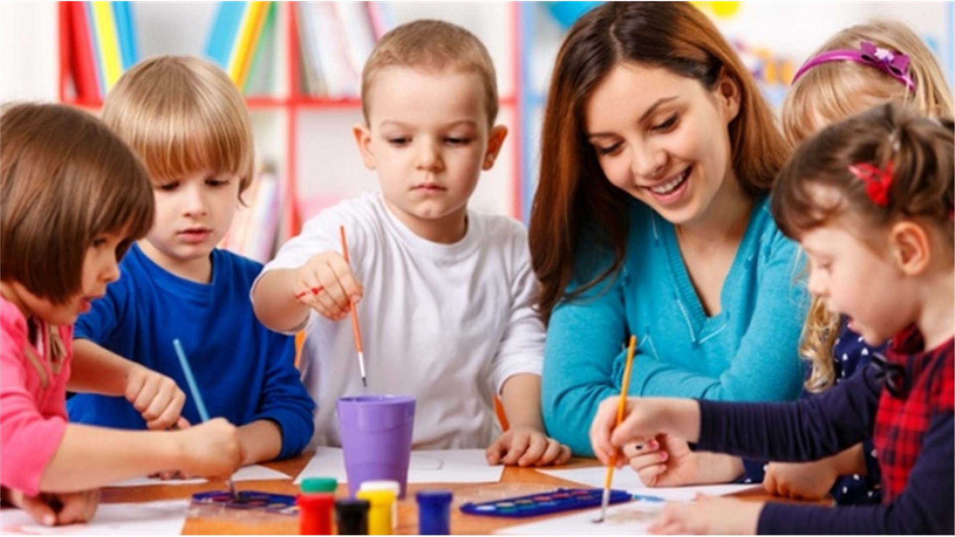 Edukativno predavanje ''Vratimo djeci djetinjstvo'' u Grudama