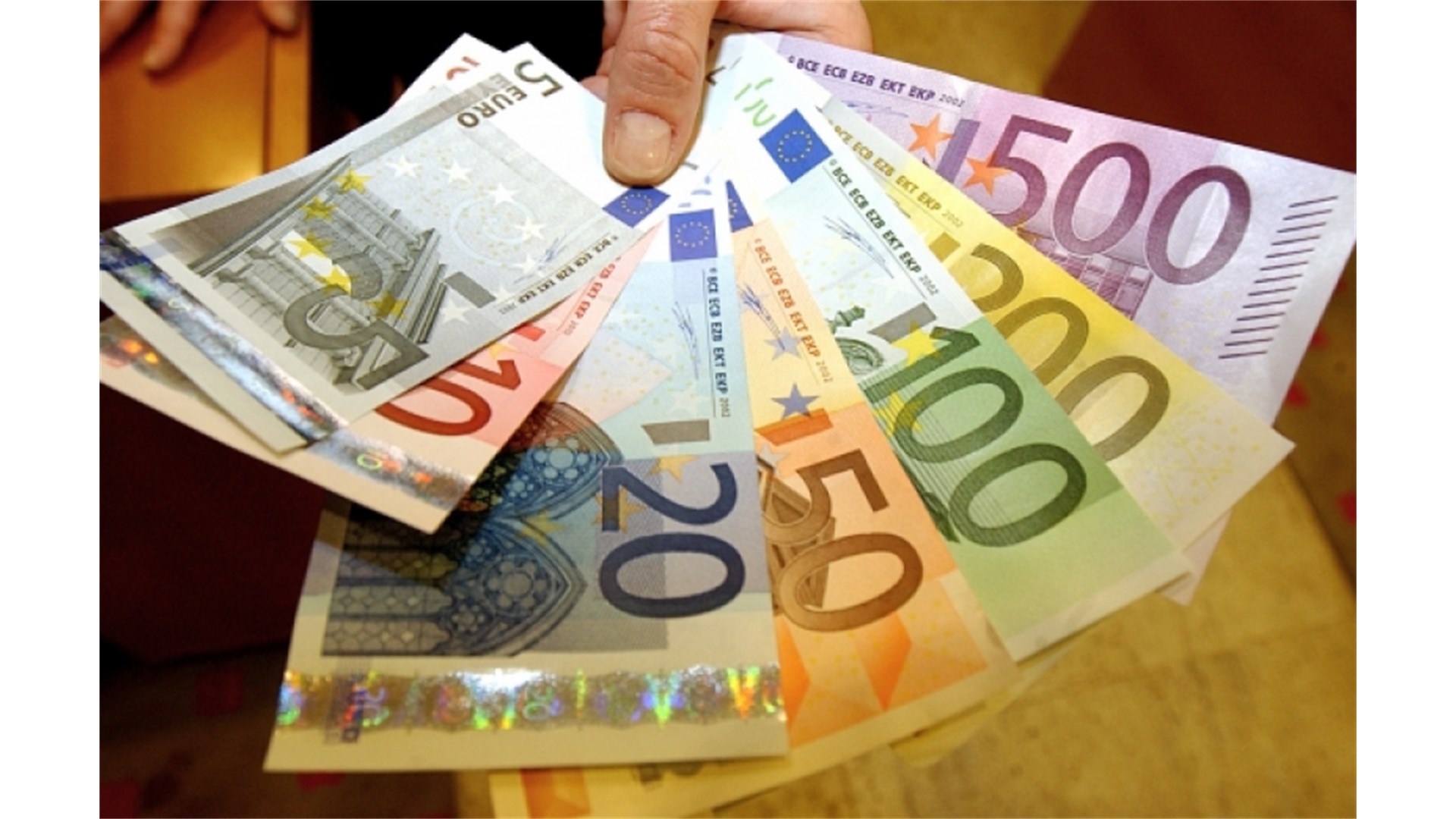 Europsko financiranje nevladinih organizacija netransparentno