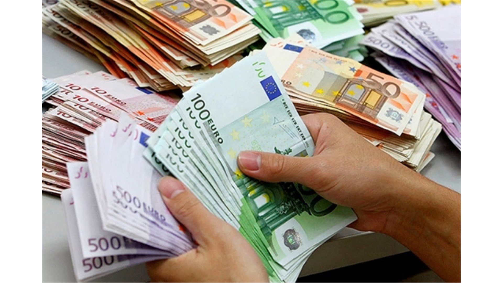 Banke u Hrvatskoj u prvih 6 mjeseci ove godine zaradile više od 800 milijuna eura