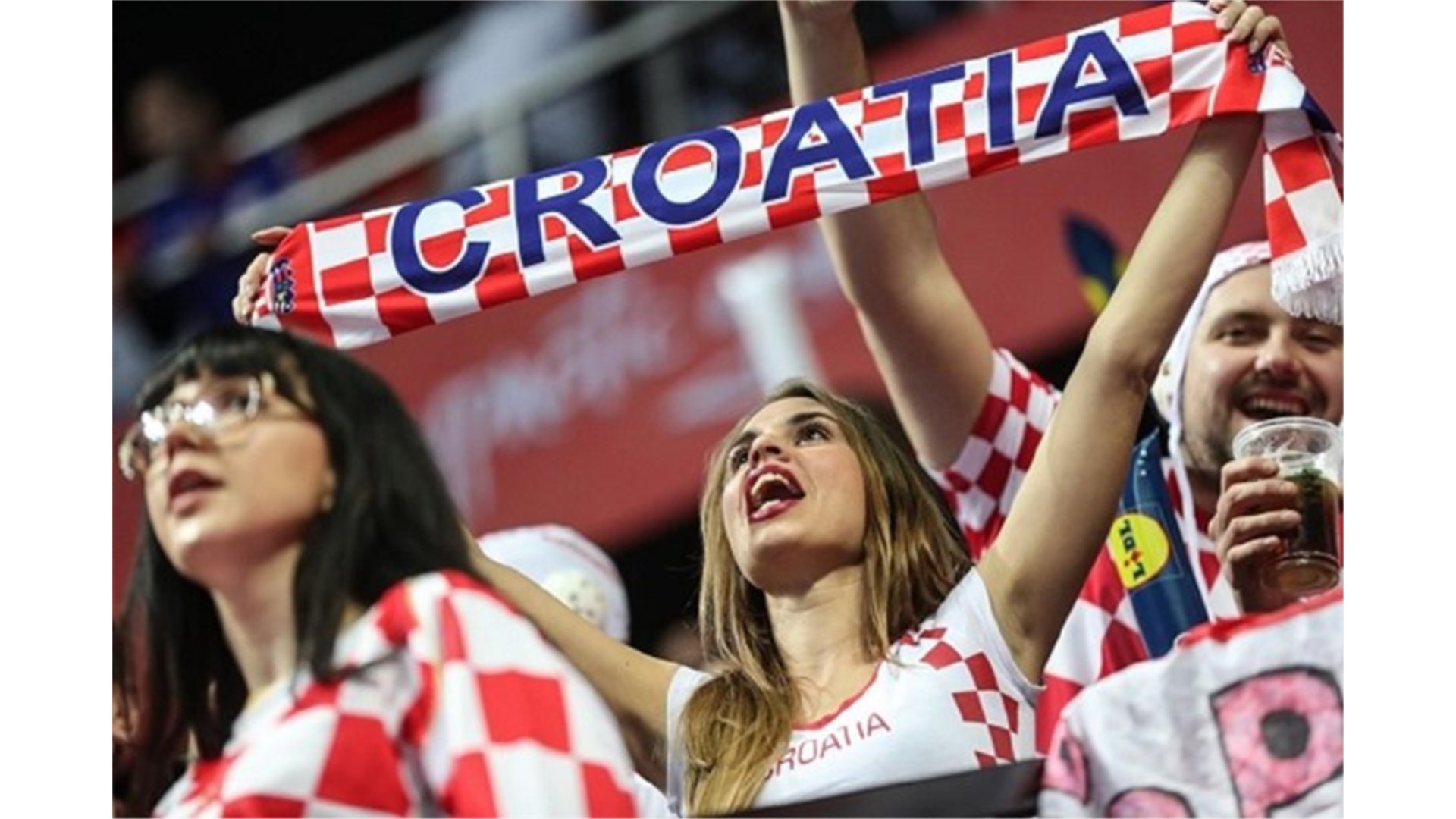  Hoće li Nijemci zaista kažnjavati one koji na Euro dođu u neoriginalnim dresovima? 