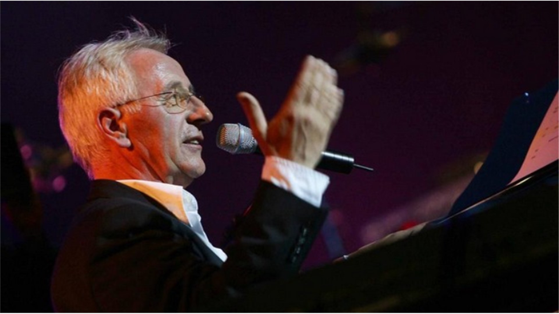 Poslušajte novu pjesmu Olivera Dragojevića VIDEO