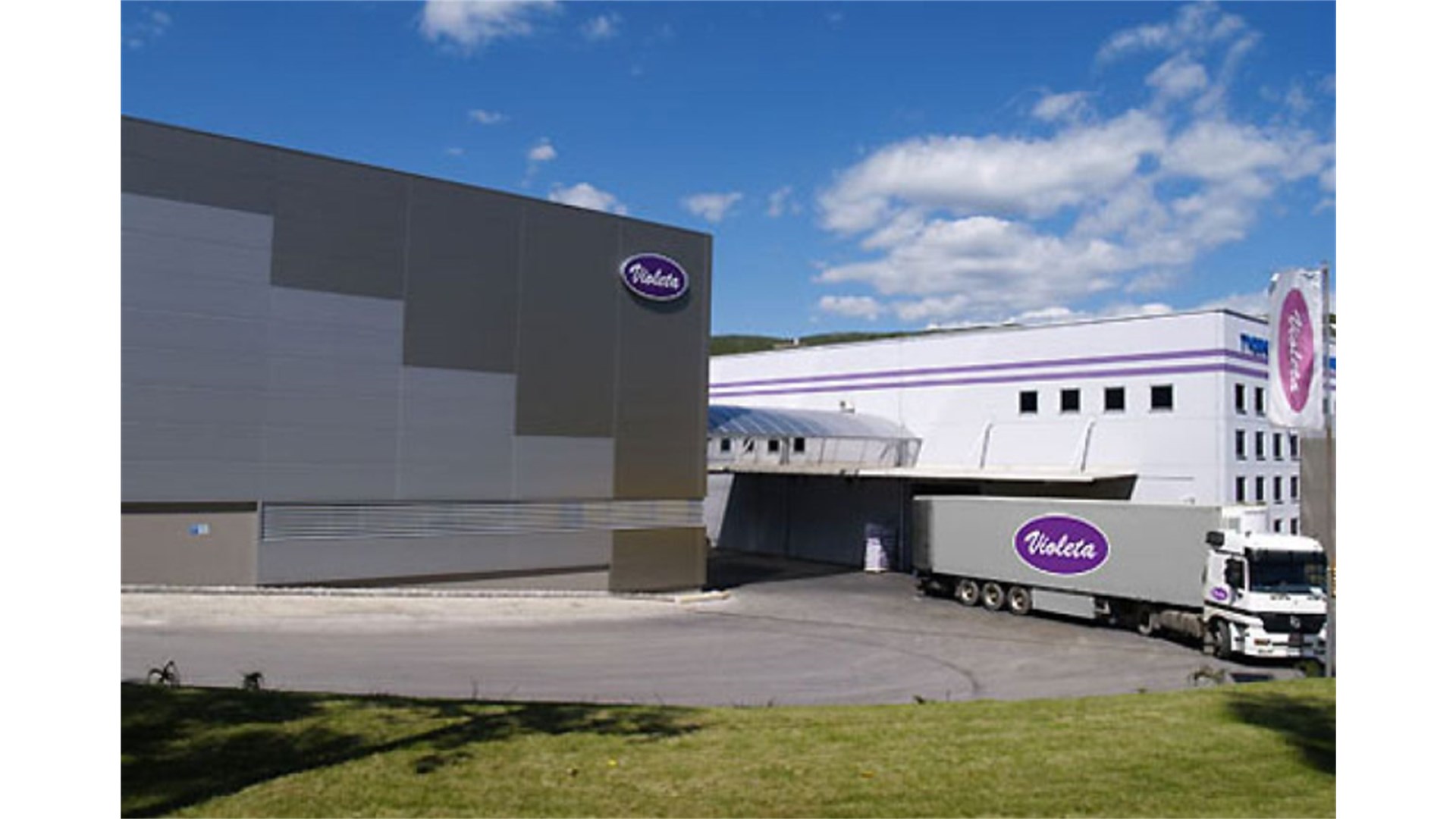 Grudski megabrend zapošljava skoro 900 radnika